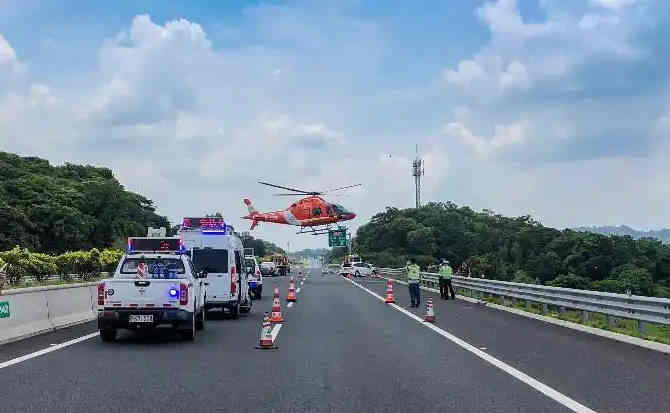 盐津高速公路汽车救援案例