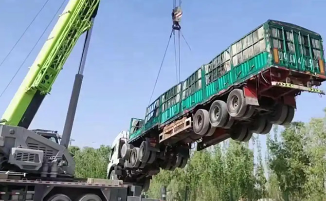 盐津道路脱困救援案例